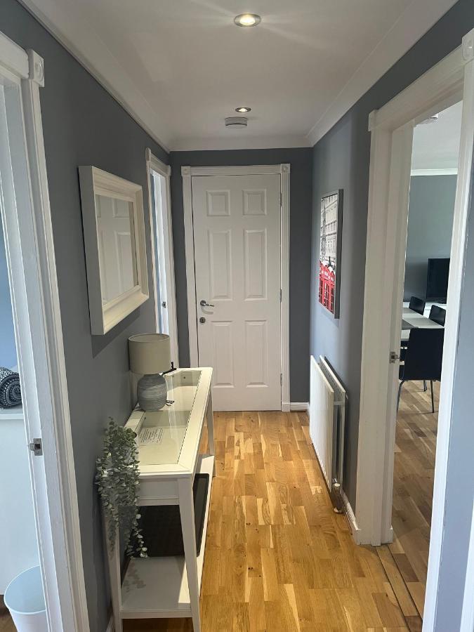 Flat Two, 212 Eaglesham Road, East Kilbride, Glasgow Ngoại thất bức ảnh
